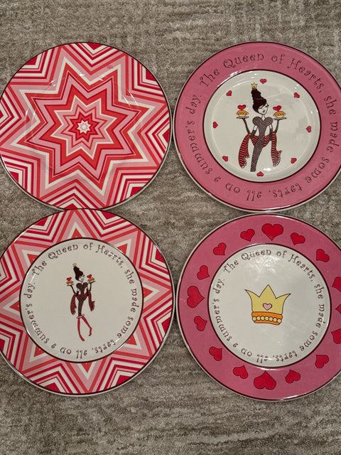 Gorham Merry Go Round Queen Of Hearts Dessert Plates