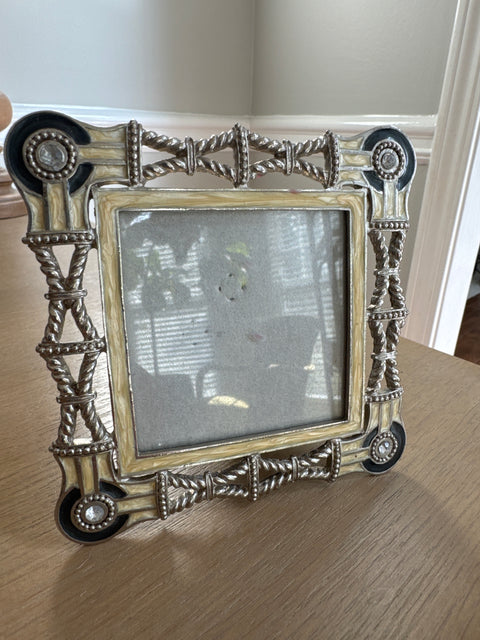 Vintage 3x3 picture frame