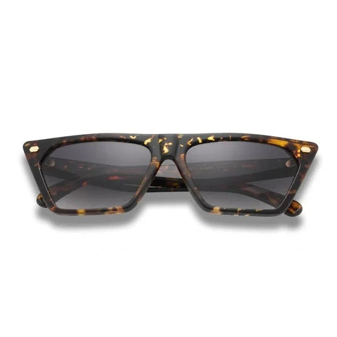 Hedy-Sunglasses-nikal + dust