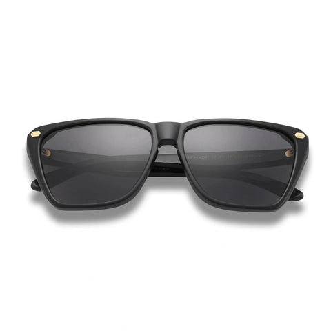 Victoria-Sunglasses-nikal + dust