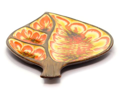 Vintage 1963 Treasure Craft 4 Sections Ceramic Divided Leaf Serving Plate Tray